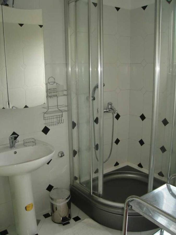 Apartment Jela Selce Exteriér fotografie